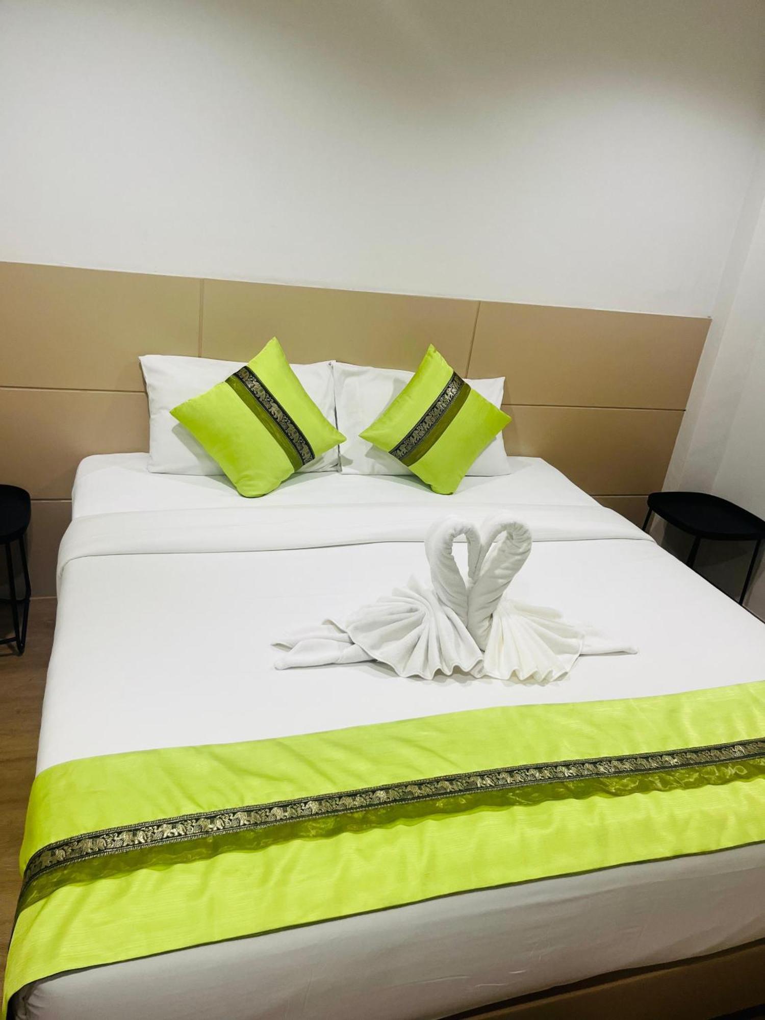 28 Boutique Hotel Patong Exterior foto